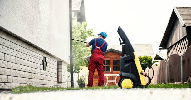 Animal Enclosure Cleaning in Point Venture, TX